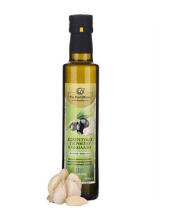 DIE DREI OLIVEN Olivenöl mit Knoblauch 250 ml